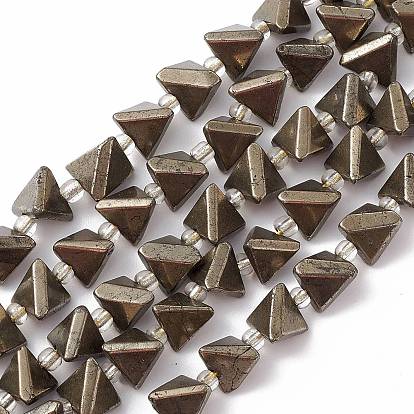 Perlas de pirita naturales hebras, con granos de la semilla, triángulo
