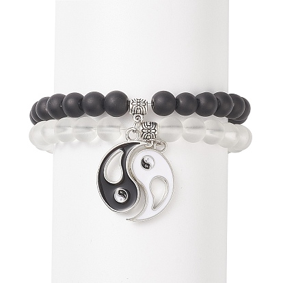 2 pcs 2 bracelets extensibles en perles rondes en verre de couleur, alliage assorti émail yin yang charmes couple bracelets pour les meilleurs amis amoureux