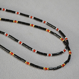 Vintage Palace Style Black and Red Agate Necklace - Simple and Elegant