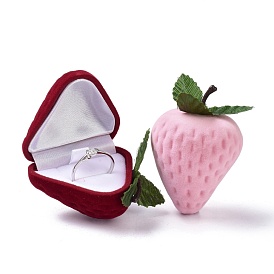 Boîtes anneau de velours, avec du plastique, fraise