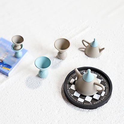 Vaisselle miniature, Théière en alliage et ensemble de tasses à thé en forme de chapeau de noël, pour la décoration de la maison de poupée
