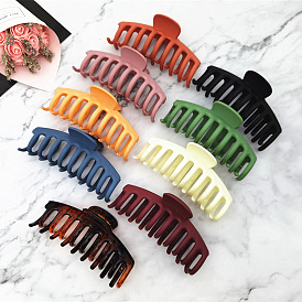 Cute Large Hair Clip for Washing Hair with Ponytail Clip - Adorable, Practical.