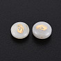 Perles de coquillages naturels d'eau douce, avec des ornements en métal en laiton doré, plat et circulaire avec motif mixte