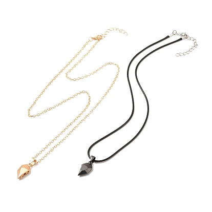 Conjuntos de collares pendientes de corazón de aleación de chapado en rack, collares magnéticos para parejas, con cuerda de cuero y cadena de cable de latón