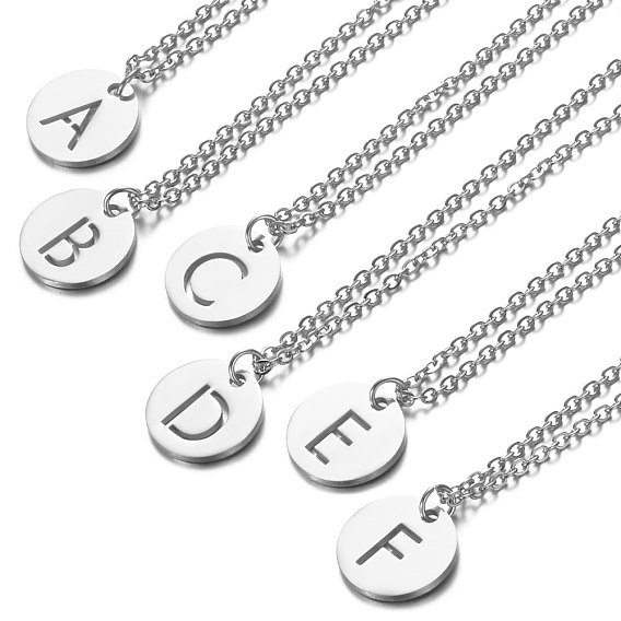 201 colliers pendentifs initiaux en acier inoxydable, avec des chaînes câblées, plat rond avec la lettre