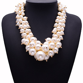 Elegant Pearl Necklace - Luxurious Jewelry for European and American Elegance.