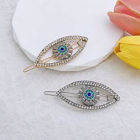 Metal Eye Clip Hairpin with Evil Eye Decoration - Unique, Frog Buckle, Headwear Accessory.