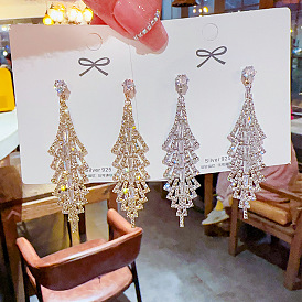 Exaggerated Atmosphere Wedding Banquet Dress Earrings - High-end, Unique, Zircon Tassel Earrings.