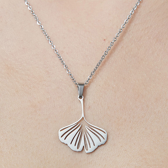 201 Stainless Steel Hollow Ginkgo Leaf Pendant Necklace