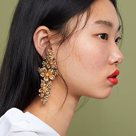 Exaggerated Geometric Flower Metal Earrings for Women - Long Golden Ear Drops