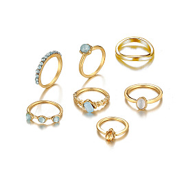 Baroque Vintage Relief Portrait Ring Set with 5 Pieces of Icy Cool Joint Rings