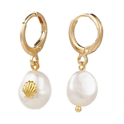 Laiton Huggie boucles d'oreilles, avec des cabochons en alliage et des perles de perles de keshi en perles baroques naturelles, ovale avec organisme marin