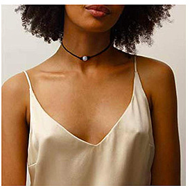 Minimalist Pearl Necklace Handmade Choker Shell Cord Pendant Jewelry