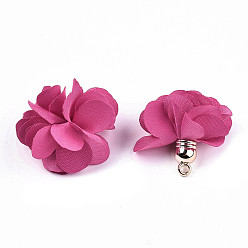 Rose Chaud Décorations de pendentif en tissu, avec les accessoires acryliques, fleur, rose chaud, 25~30x28~35mm, Trou: 2mm