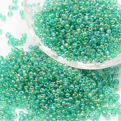 Medium Spring Green 8/0 Round Glass Seed Beads, Grade A, Transparent Colours Rainbow, Medium Spring Green, 2.8~3.2mm, Hole: 1.0mm, about 15000pcs/pound