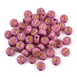 Rouge Violet Pâle Perles acryliques plaquées, métal doré enlaça, trou horizontal, plat rond avec la lettre, rouge violet pâle, 6.5~7x3.5~4mm, Trou: 1.6mm, environ 3600g / 500g