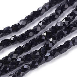 Черный Стеклянные бусины с гальваническим покрытием , с половиным покрытием, граненые, кубические, чёрные, 4x4x4 мм, отверстие : 1 мм, около 100 шт / нитка, 15.7 дюйм