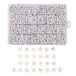 Letter A~Z Perles acryliques plaquées, métal doré enlaça, trou horizontal, rond et plat avec alphabet, blanc, lettre a ~ z, 7x3.5mm, Trou: 1.2mm, 26 lettres, environ 73 pièces / lettre, 1898 pcs / boîte