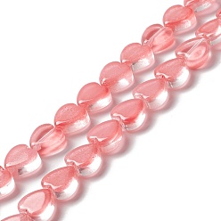 Corail Clair Transparent perles de verre brin, cœur, corail lumière, 9.5~10x10x3.5~4.5mm, Trou: 0.8~1mm, Environ 35 pcs/chapelet, 13.15~13.31 pouce (33.4~33.8 cm)