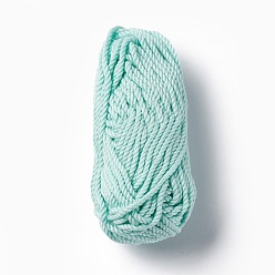 Cyan 3-ply polyester fil lumineux, lueur dans le fil noir, pour le tricot et le crochet, cyan, 1/8 pouces (3 mm), environ 27.34 yards (25m)/paquet