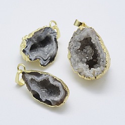 Golden Natural Druzy Agate Pendants, with Brass Findings, Golden, 30~33x15~21x10.5~17mm, Hole: 4x7mm
