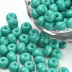 Turquoise Moyen Cuisson de peinture perles de rocaille en verre, ronde, turquoise moyen, 4~4.5x3mm, trou: 1~1.2 mm, environ 4500 pcs / sac, environ 450 g / sac