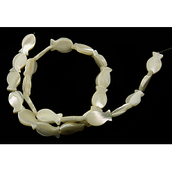 White Natural White Shell Beads Strands, Mother of Pearl Shell Beads, Fish, White, 16~17x10x3mm, Hole: 1mm, about 24 pcs/strand, 16 inch/strand