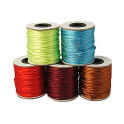 Color mezclado Cuerda de nylon, cordón de cola de rata de satén, para hacer bisutería, anudado chino, color mezclado, 2 mm, aproximadamente 50 yardas / rollo (150 pies / rollo)