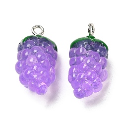 Púrpura Colgantes de frutas de resina transparente, dijes de uvas con aros de hierro en tono platino, púrpura, 24x12x11 mm, agujero: 2 mm