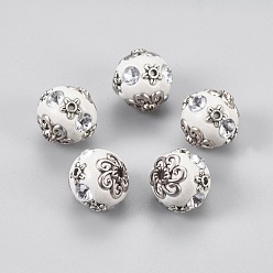 Blanc Perles Indonésiennes manuelles, avec strass en cristal et apprêts en métal, ronde, argent antique, blanc, 15.5~17x16~17mm, Trou: 2mm