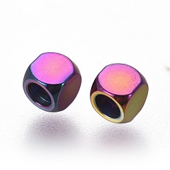 Rainbow Color Revestimiento iónico (ip) 304 perlas de acero inoxidable, cubo, color del arco iris, 3x3x3 mm, agujero: 2 mm