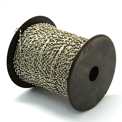 Argent Plated rocailles cordons, avec des câblés en polyester, avec des bobines de couleur aléatoire et des cordes en nylon, argenterie, 2 mm, environ 100 verges / rouleau (300 pieds / rouleau)