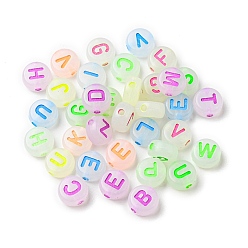 Couleur Mélangete Perles acryliques lumineuses transparentes, rond et plat avec des lettres, couleur mixte, 7x4mm, Trou: 1.4mm, 3600 pcs / 500 g