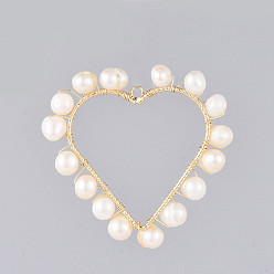 Oro Colgantes naturales de perlas cultivadas de agua dulce, colgantes envueltos en alambre, con fornituras de aleación, corazón, dorado, 38x39x5~6 mm, agujero: 1.8 mm