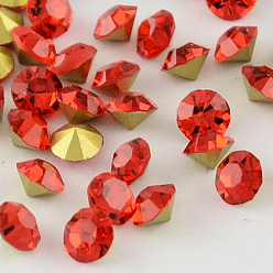 Light Siam Glass Pointed Back Rhinestone, Back Plated, Diamond, Light Siam, 8~8.3mm, about 144pcs/gross