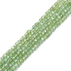 Apatite Brins de perles naturelles d'apatite verte, facette, cube, 2x2x2mm, Trou: 0.6mm, Environ 182 pcs/chapelet, 15.16''~15.55'' (38.5~39.5 cm)