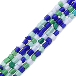 Color mezclado Aerosol pintado opacos hebras de perlas de vidrio, triángulo, color mezclado, 2~5x3~4x3.5~4 mm, agujero: 1.2 mm, sobre 110~111 unidades / cadena, 15.55 pulgada ~ 16.14 pulgada (39.5~41 cm)