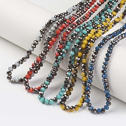 Color mezclado Electrochapa hilos de perlas de vidrio opacas, medio negro chapado, facetados, Rondana plana, color mezclado, 6x5 mm, agujero: 1 mm, sobre 85~88 unidades / cadena, 16.1~16.5 pulgada (41~42 cm)