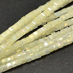 Jaune Verge D'or Cube à facettes plein arc-en-plaqué imitation jade electroplate verre perles brins, jaune verge d'or clair, 2.5x2.5x2.5mm, Trou: 0.8mm, Environ 185 pcs/chapelet, 15.7 pouce