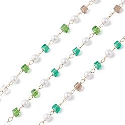 Verdemar Claro Cadenas de cuentas de perlas de imitación de cubo y vidrio redondo y abs, sin soldar, con 304 cadenas de eslabones de acero inoxidable, dorado, verde mar claro, 2.5~3x2.5~3x2.5 mm