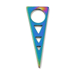 Rainbow Color Revestimiento iónico (ip) 201 colgantes de acero inoxidable, encantos triángulo, color del arco iris, 22x8x1 mm, agujero: 5 mm