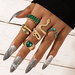 Emerald 5Pcs 5 Style Snake & Heart & Rectangle Rhinestone Finger Rings Set, Golden Alloy Wide Stackable Rings for Women, Emerald, Inner Diameter: 16~18mm, 1Pc/style
