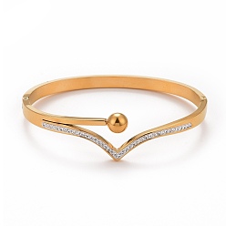 Oro Brazalete ondulado con diamantes de imitación de cristal, chapado de iones (ip) 304 joyas de acero inoxidable para mujer, dorado, diámetro interior: 1-7/8x2-3/8 pulgada (4.8x5.9 cm)