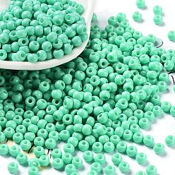 Vert Printemps Moyen Cuisson de peinture perles de rocaille en verre, ronde, vert printemps moyen, 4x3mm, Trou: 1.2mm, environ 7650 pcs / livre