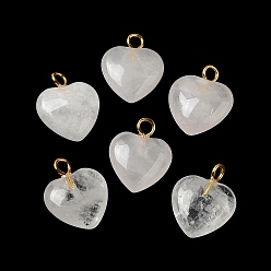 Cristal de Quartz Pendeloques de cristal de quartz naturel, pendentifs en cristal de roche, charms coeur avec passants en laiton plaqué or, 15~15.5x12~12.5x4.5~5.5mm, Trou: 2mm