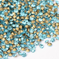 Aigue-marine Retour grade en plaqué un verre de diamant a strass, aigue-marine, 6~6.2 mm, sur 288 PCs / sac