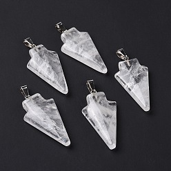 Cristal de Quartz Pendeloques de cristal de quartz naturel, charme de flèche, avec les accessoires en laiton de tonalité de platine, 39~44x18.5~20x6~7mm, Trou: 3~4x5~6.5mm