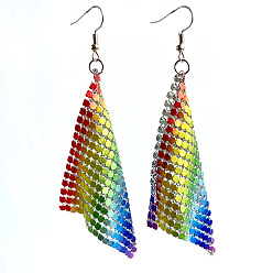 Rainbow Color Aretes colgantes de aluminio con triángulos de colores, joyas de latón para mujer, color del arco iris, 105 mm