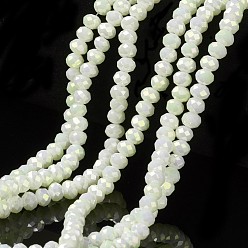 Blanco Electrochapa hilos de perlas de vidrio opacas, chapado en arco iris , facetados, Rondana plana, blanco, 4x3 mm, agujero: 0.4 mm, sobre 123~127 unidades / cadena, 16.5~16.9 pulgada (42~43 cm)