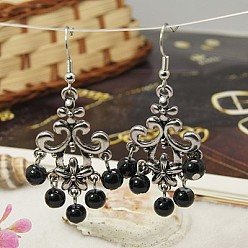 Noir Boucles d'oreilles chandelier de style tibétain, boucle d'oreille pendante antique, avec des perles de verre peintes de cuisson et de crochets de boucles d'oreilles en laiton, noir, 60mm